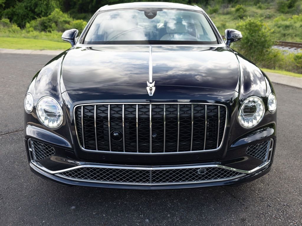 New 2026 Bentley Flying Spur Plug-In Hybrid AWD/4WD image 17