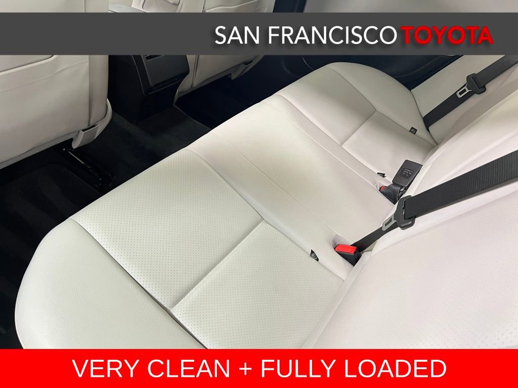 Used 2013 Mercedes-Benz C 250 Sedan image 15