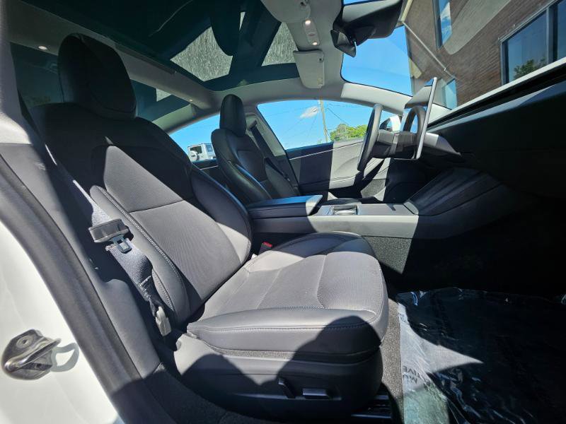Used 2025 Tesla Model 3 Long Range RWD image 58