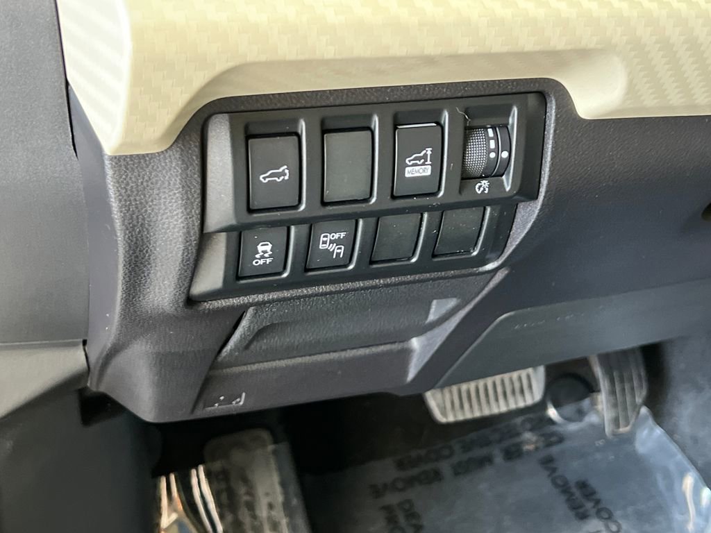 Used 2019 Subaru Ascent Premium AWD/4WD image 32