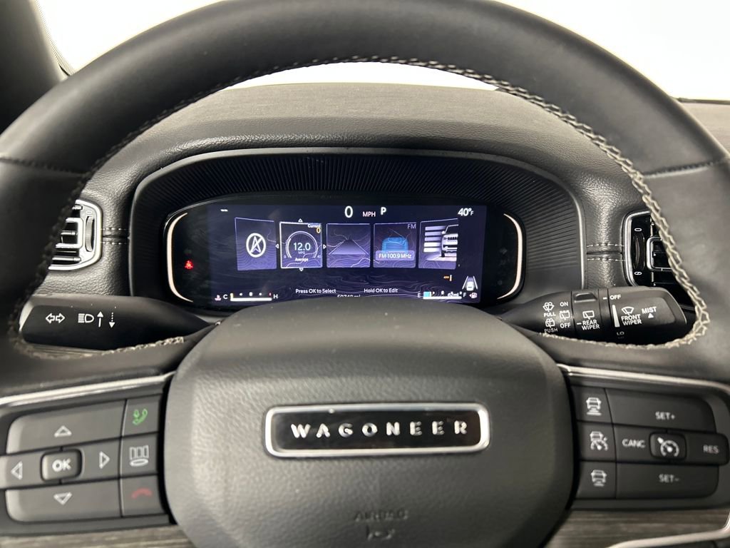 Used 2024 Jeep Wagoneer Series III image 14