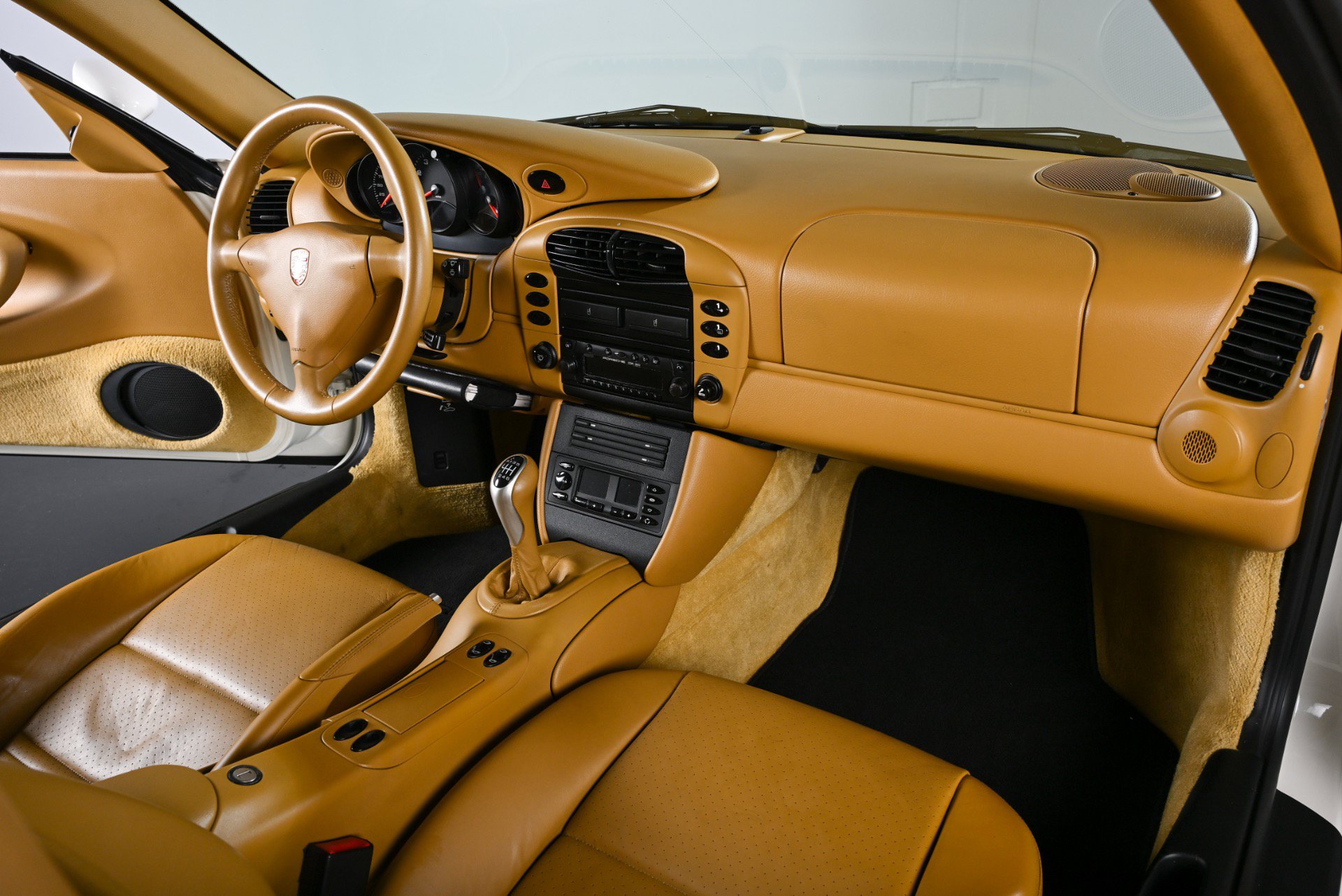 Used 2001 Porsche 911 Carrera RWD image 13
