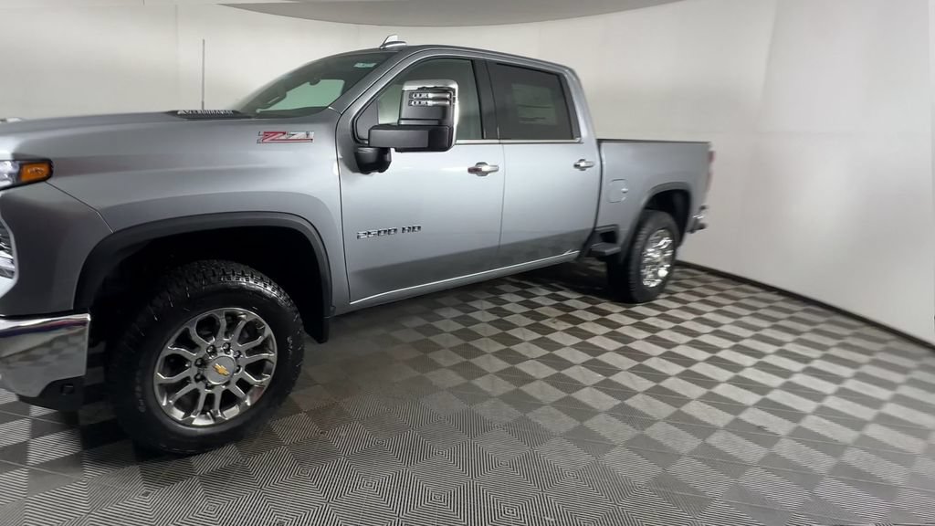 New 2026 Chevrolet Silverado 2500 LTZ w/ LTZ Convenience Package AWD/4WD image 5