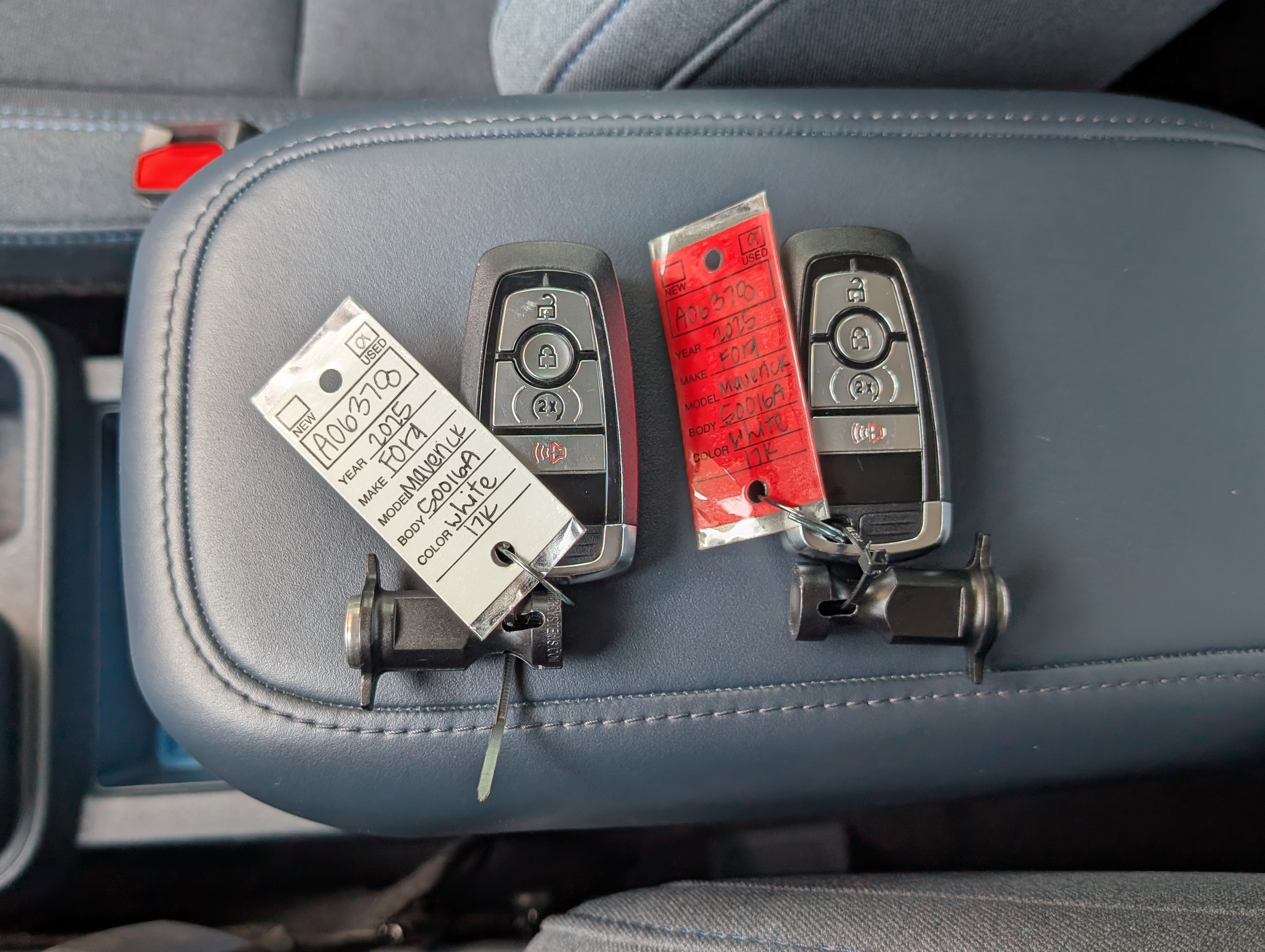 Used 2025 Ford Maverick XLT w/ XLT Luxury Package image 35