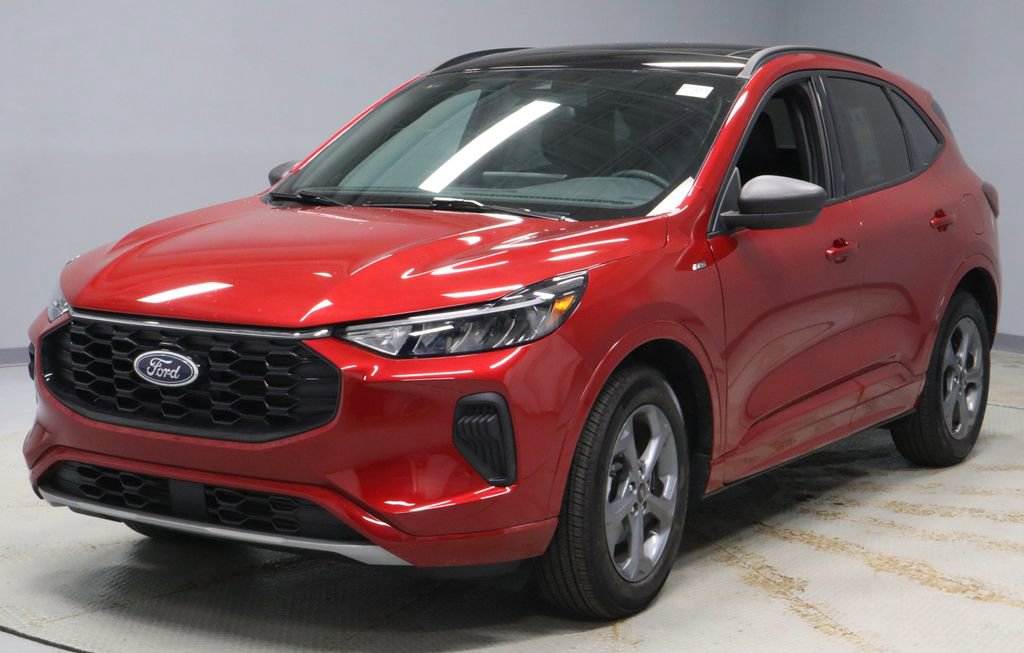 Certified 2023 Ford Escape ST-Line w/ Tech Pack #1 image 7