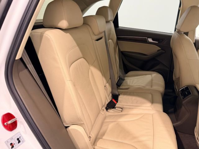 Used 2015 Audi Q5 2.0T Premium Plus w/ Technology Package AWD/4WD image 31