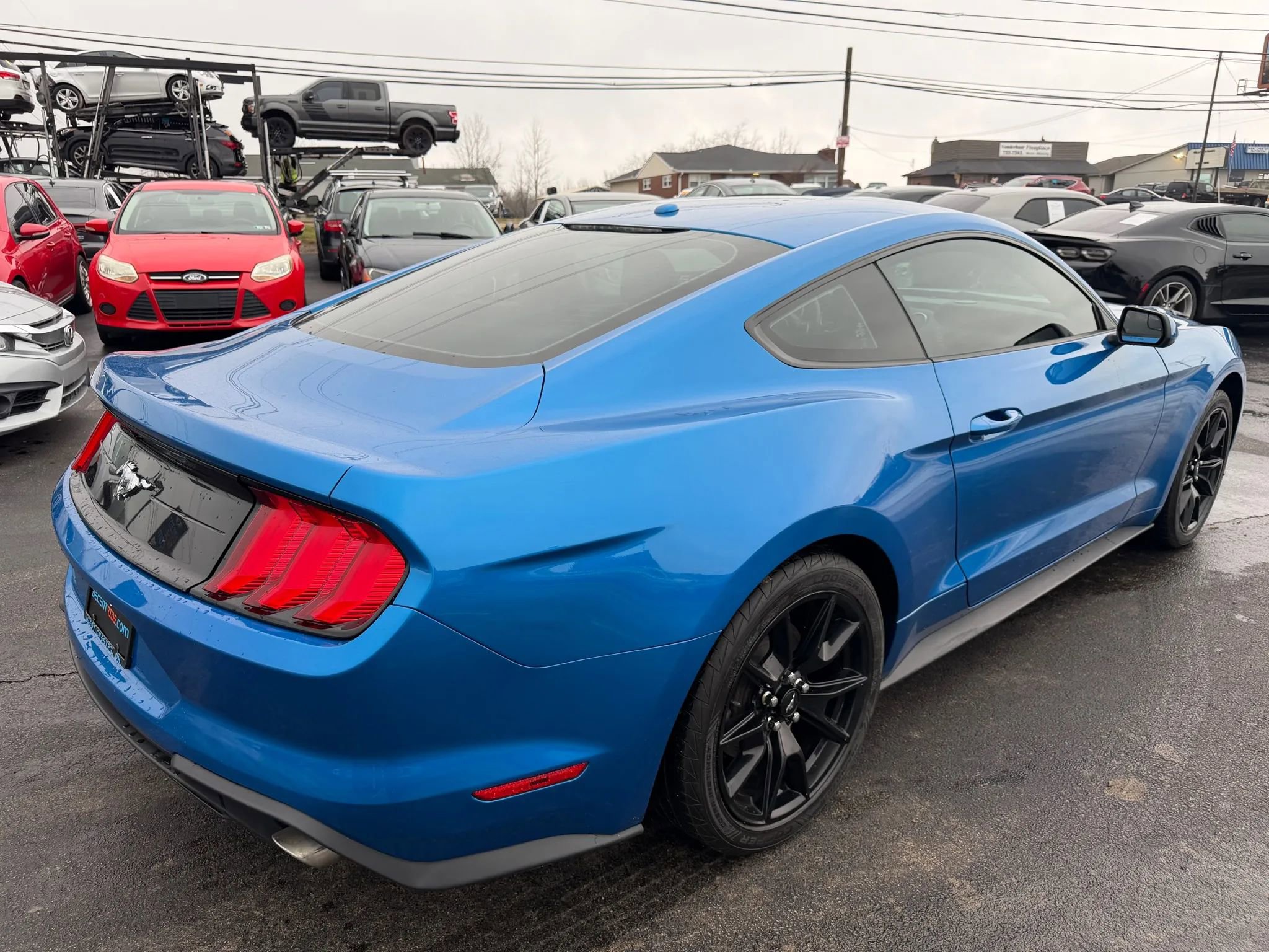 Used 2020 Ford Mustang Coupe image 3