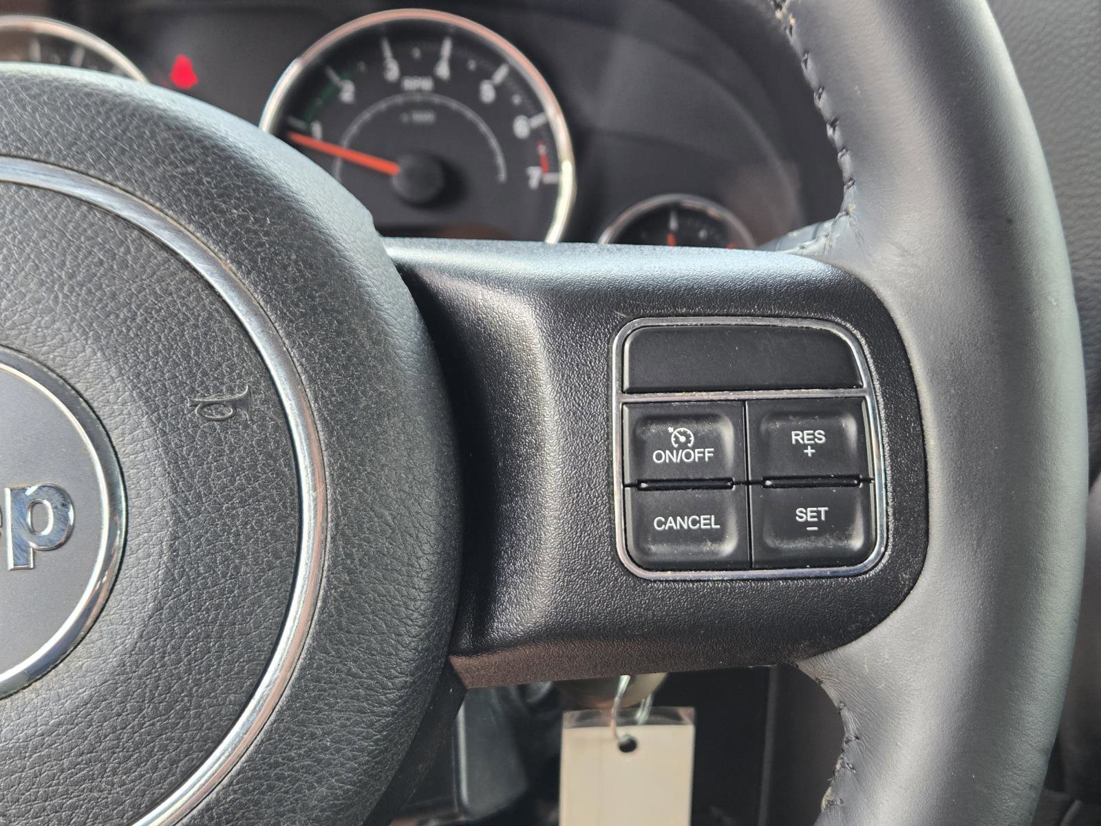 Used 2018 Jeep Wrangler Unlimited Sport w/ Connectivity Group AWD/4WD image 21