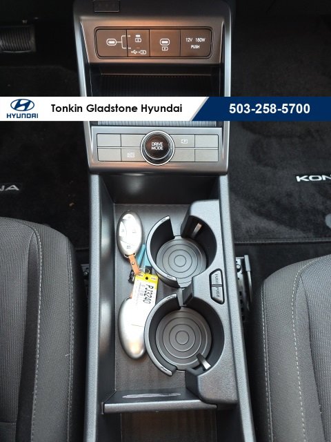 Certified 2024 Hyundai Kona SE image 19