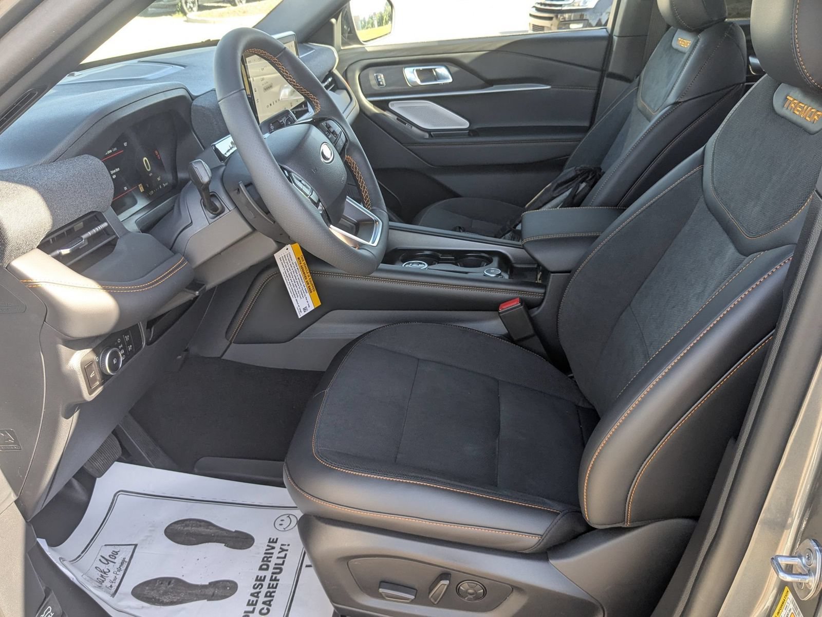 New 2026 Ford Explorer Tremor w/ Tremor Ultimate Package AWD/4WD image 13