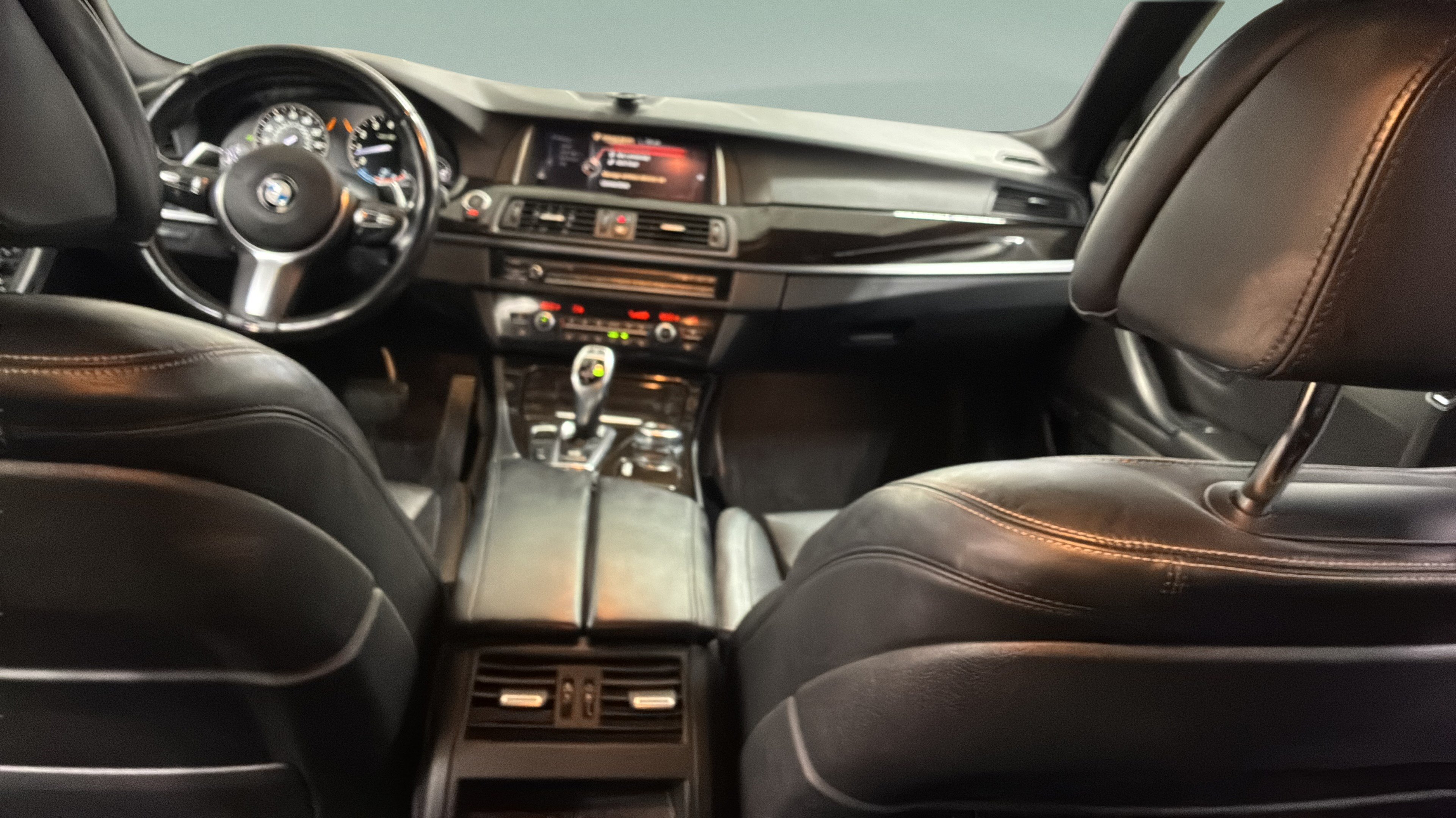 Used 2016 BMW 535i Sedan RWD image 27