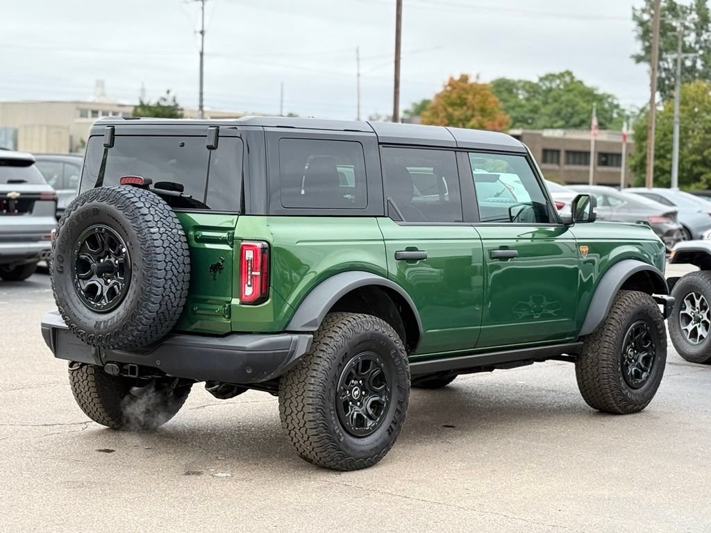 Used 2025 Ford Bronco Badlands AWD/4WD image 36