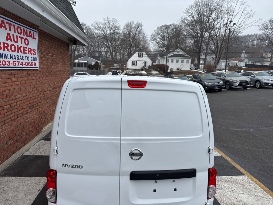 Used 2018 Nissan NV200 S w/ Cruise Control Package image 9