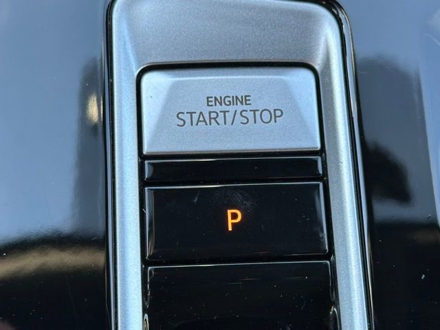 Used 2024 Volkswagen Atlas Cross Sport SEL image 20