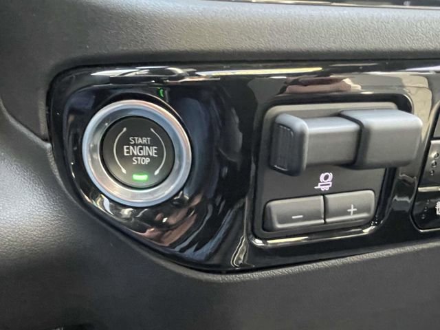 Certified 2024 Chevrolet Silverado 2500 ZR2 w/ ZR2 Bison Edition image 26