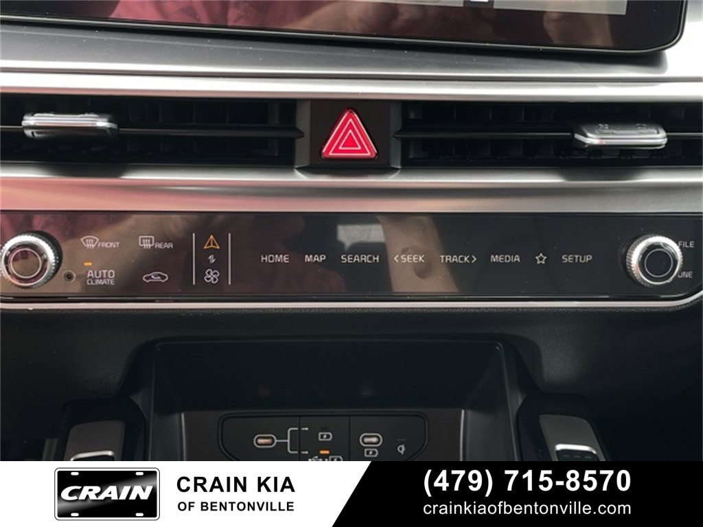 New 2025 Kia Sorento S image 17