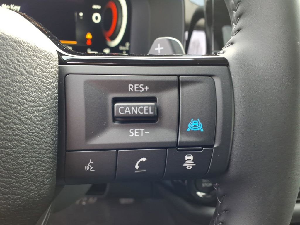 New 2026 Nissan Pathfinder SL image 22