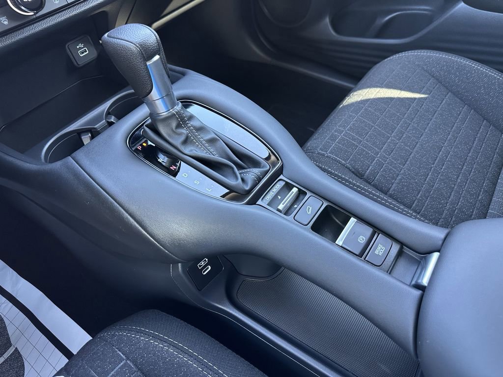 Used 2025 Honda HR-V LX image 22