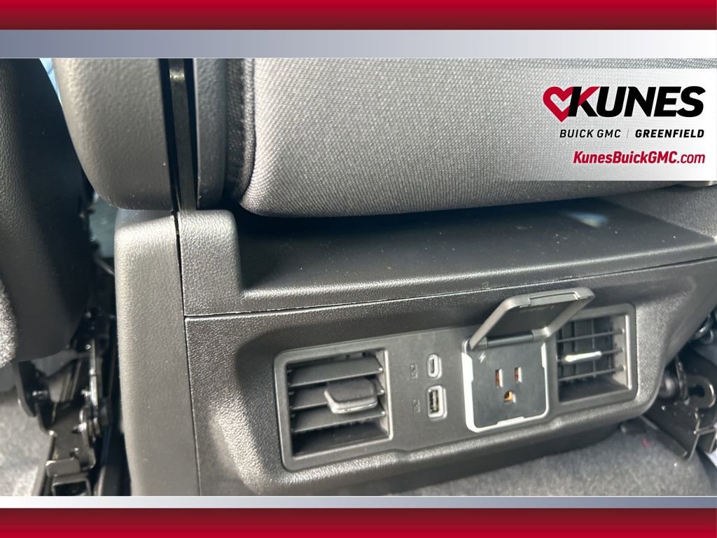 New 2026 GMC Sierra 1500 SLE image 37