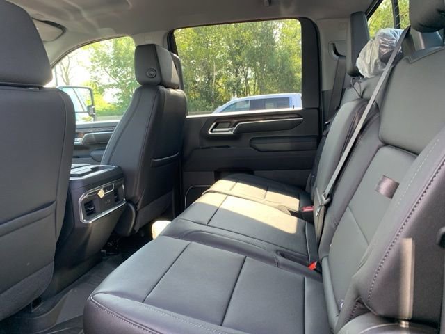 New 2026 GMC Sierra 2500 SLT w/ SLT Premium Package image 25
