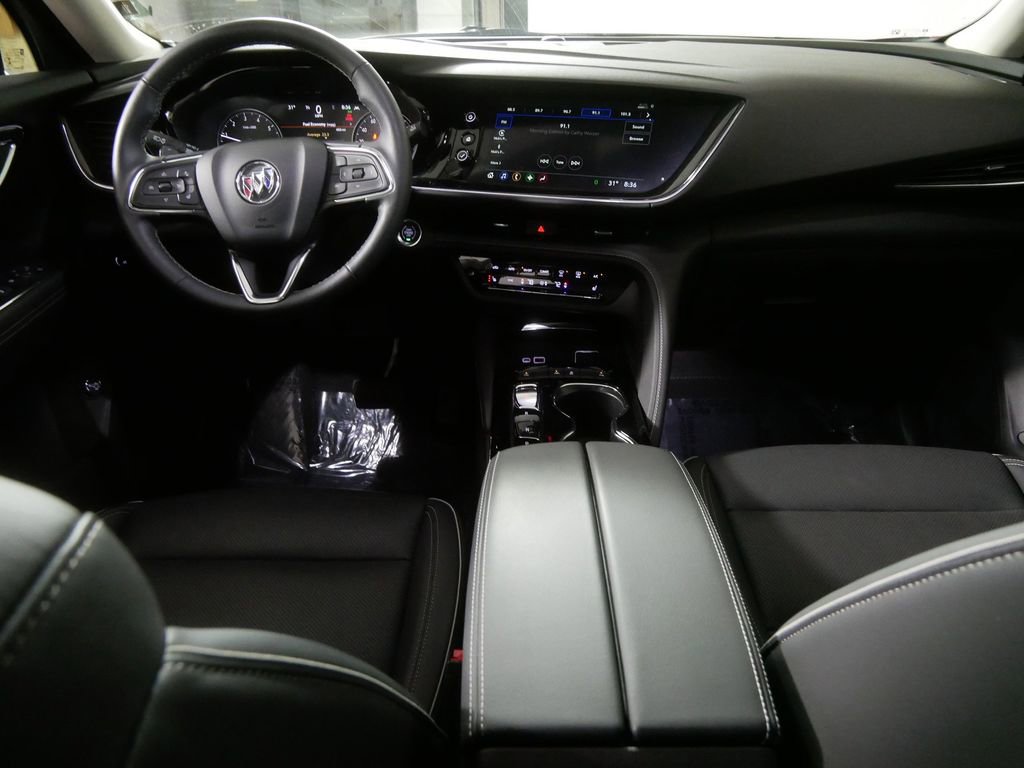 Used 2023 Buick Envision Essence image 18