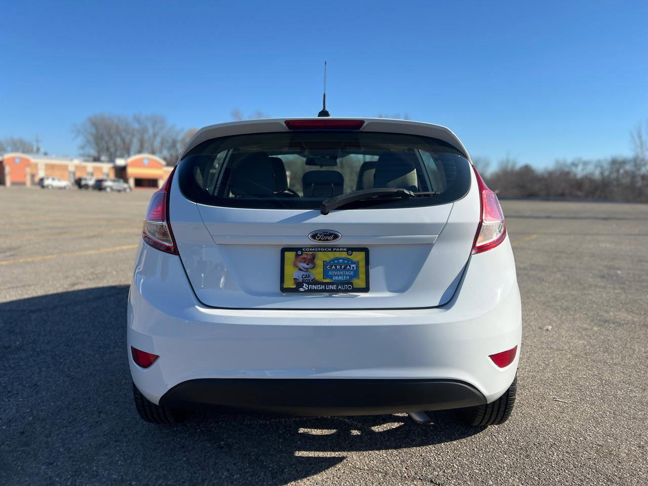 Used 2015 Ford Fiesta SE FWD image 6