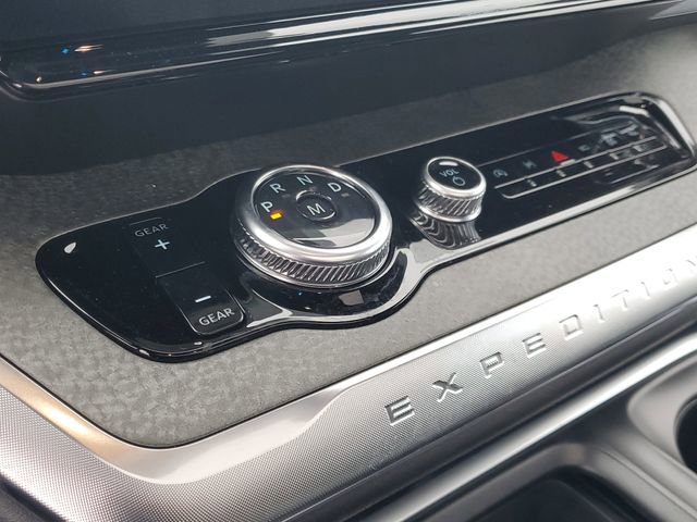 New 2026 Ford Expedition Tremor image 16