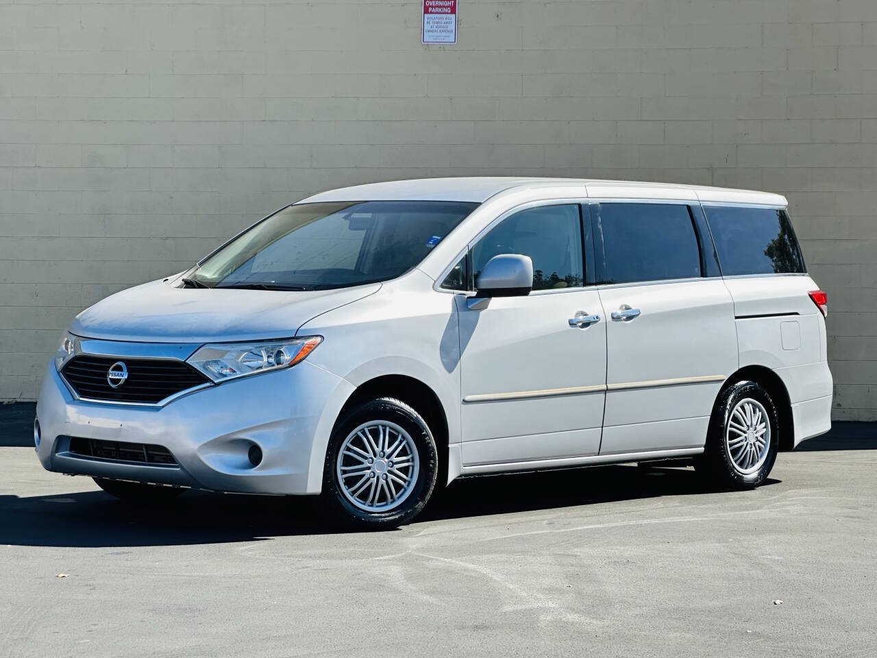 Used 2011 Nissan Quest S w/ Value Cargo Pkg FWD image 4