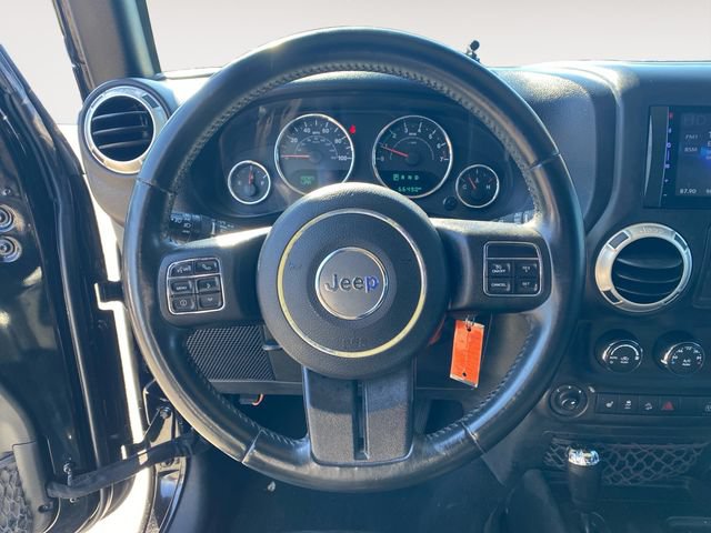 Used 2017 Jeep Wrangler Sahara w/ Dual Top Group AWD/4WD image 12