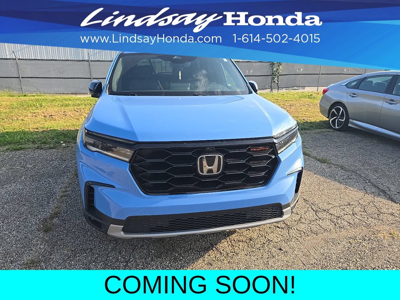 Used 2023 Honda Pilot TrailSport image 2