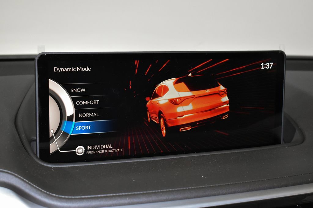 Used 2024 Acura MDX SH-AWD w/ Technology Package image 18