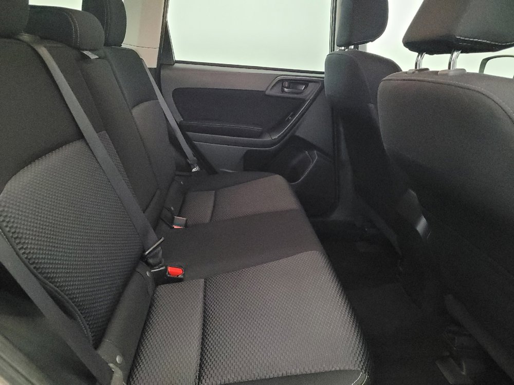 Used 2015 Subaru Forester 2.5i Premium w/ All-Weather Package image 19