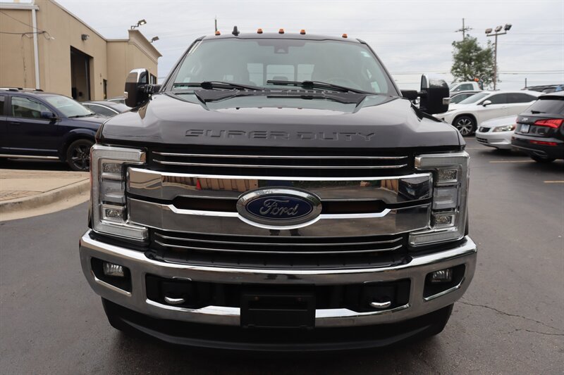 Used 2019 Ford F250 Lariat w/ Lariat Ultimate Package AWD/4WD image 2