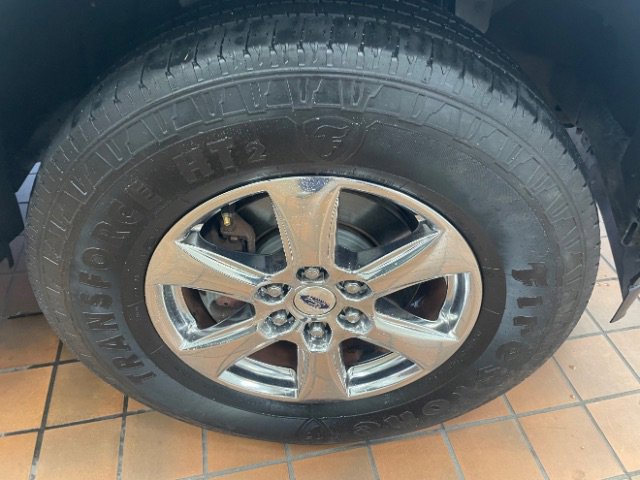 Used 2018 Ford F150 XLT w/ XTR Package image 24