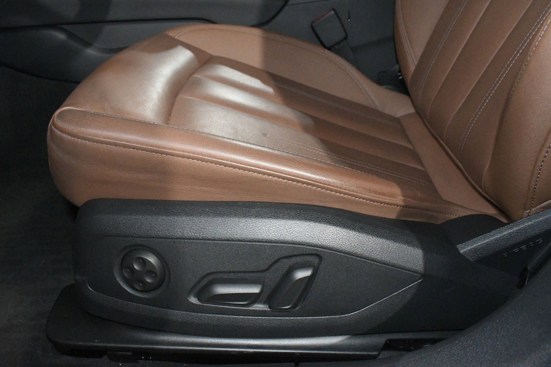 Used 2024 Audi A4 2.0T Premium Plus image 13