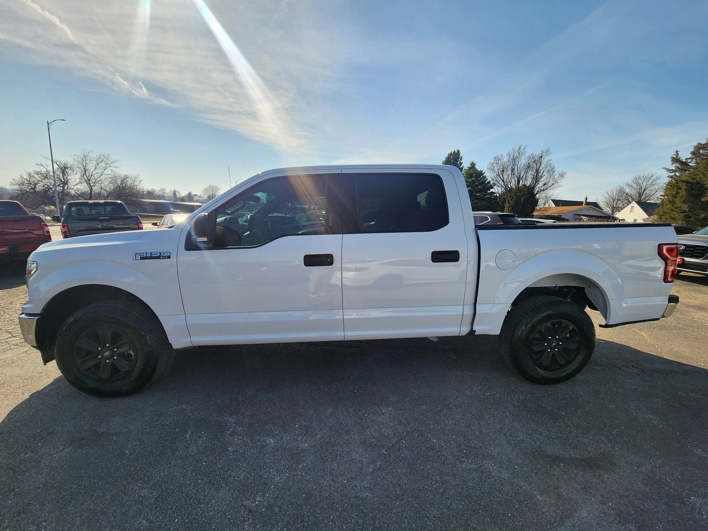 Used 2019 Ford F150 XLT w/ Equipment Group 301A Mid AWD/4WD image 4