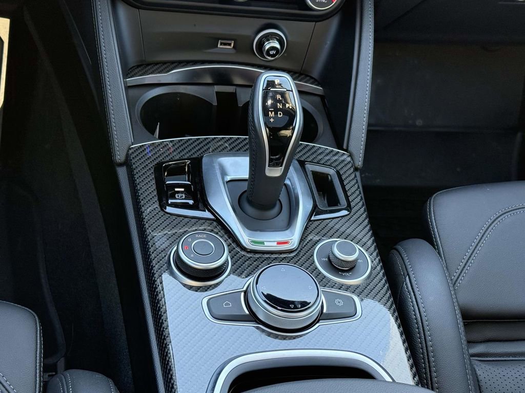 Used 2023 Alfa Romeo Stelvio Quadrifoglio w/ Active Assist Plus Package image 19