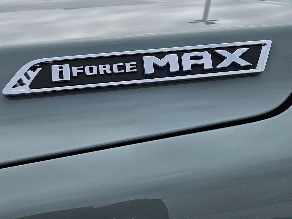 Used 2025 Toyota Sequoia SR5 w/ TRD Off-Road Package AWD/4WD image 10