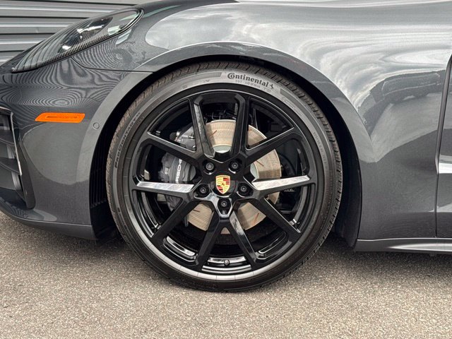 New 2026 Porsche Panamera 4 AWD/4WD image 11