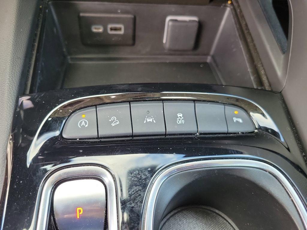 Certified 2023 Buick Envision Preferred image 33