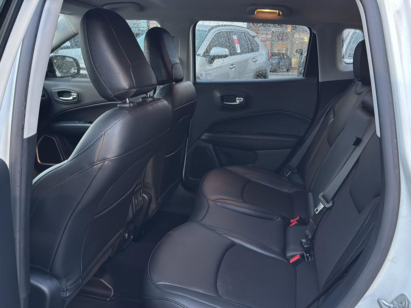 Used 2021 Jeep Compass Latitude image 9