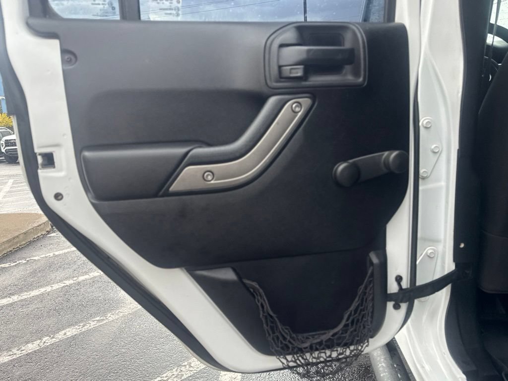 Used 2015 Jeep Wrangler Unlimited Sport AWD/4WD image 13