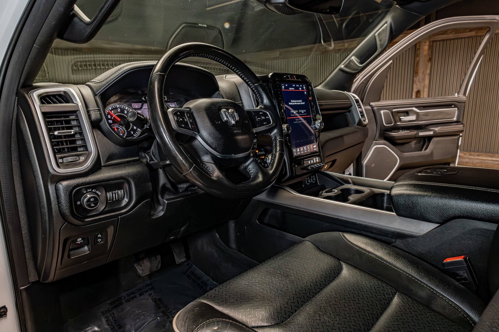 Used 2021 RAM 1500 Laramie image 13