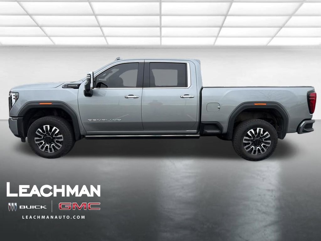 Certified 2025 GMC Sierra 2500 Denali Ultimate w/ Max Trailering Package image 8