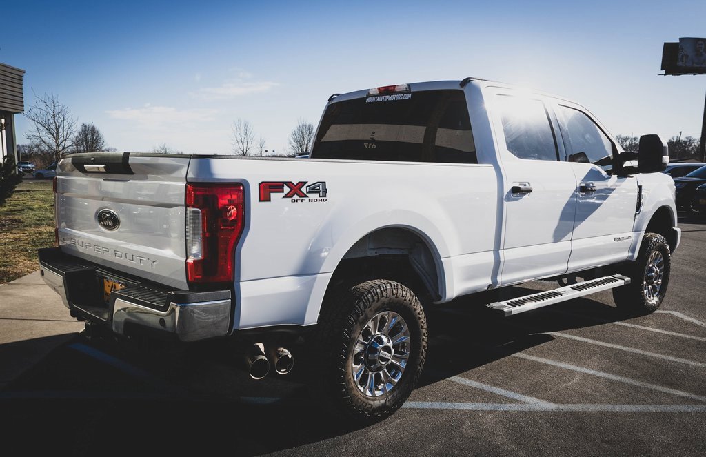 Used 2017 Ford F250 XLT w/ XLT Premium Package image 13