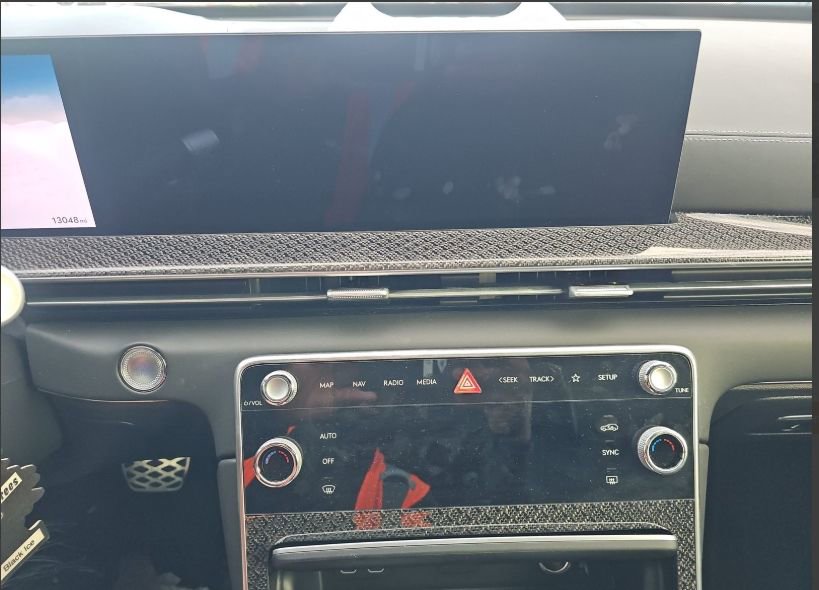 Used 2025 Genesis GV80 3.5T e-SC image 8