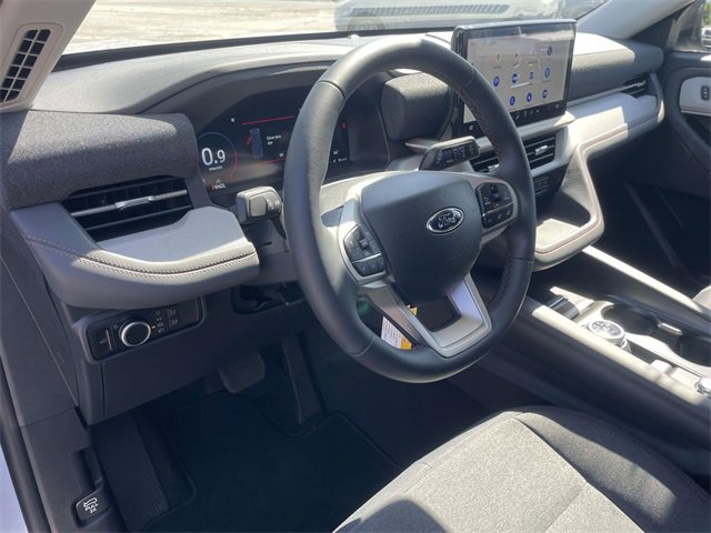 New 2025 Ford Explorer Active image 14