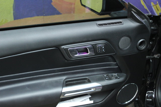 Used 2021 Ford Mustang GT Premium RWD image 11