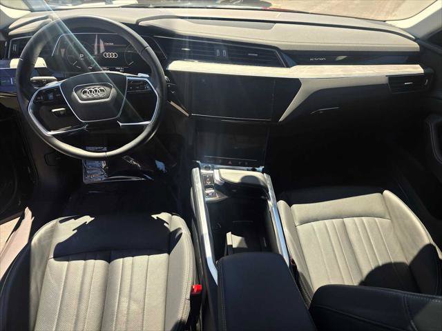 Used 2024 Audi Q8 e-tron Premium Plus AWD/4WD image 20
