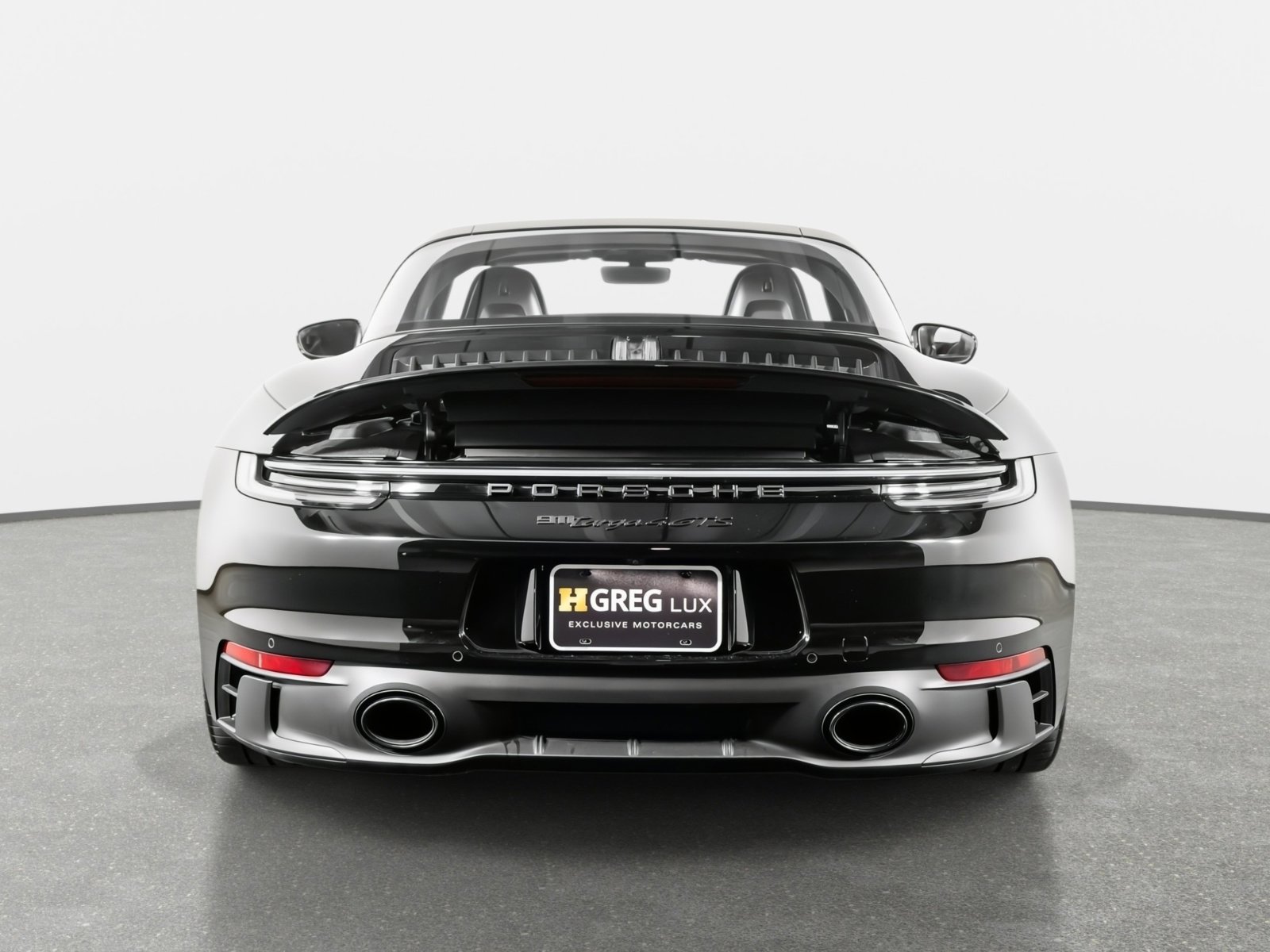 Used 2024 Porsche 911 Targa 4 GTS image 11